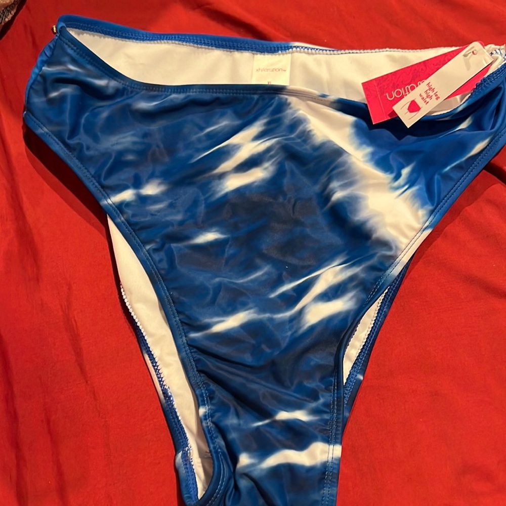 Never worn high waisted swim bottoms